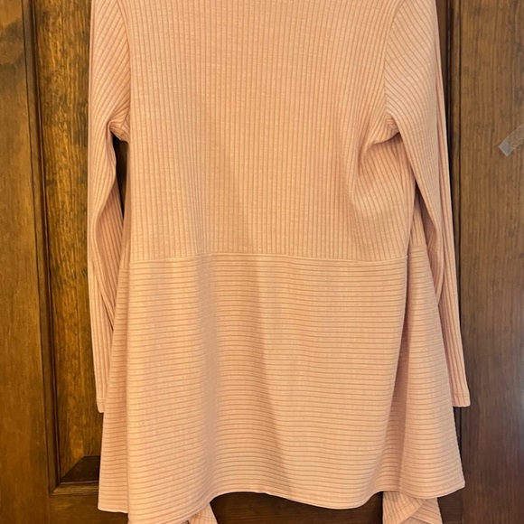 cardigan with tank top - Picture 4 of 7